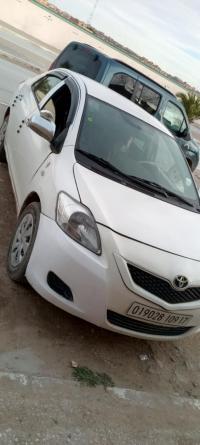 سيارات-toyota-yaris-sedan-2009-الجلفة-الجزائر
