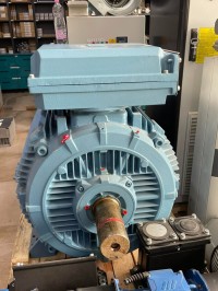 معدات-كهربائية-moteur-electrique-باتنة-الجزائر
