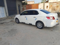 voitures-peugeot-301-2013-active-bouira-algerie