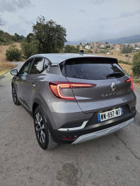 voitures-renault-captur-2023-techno-azazga-tizi-ouzou-algerie