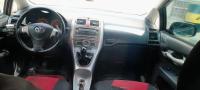 moyenne-berline-toyota-auris-2009-oran-algerie