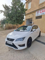 moyenne-berline-seat-leon-2015-fr15-boghni-tizi-ouzou-algerie