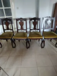 Vend 4 chaises