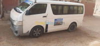 bus-toyota-hiace-d4d-adrar-algerie