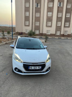 voitures-peugeot-208-2015-tlemcen-algerie