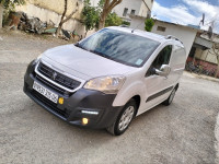 utilitaire-peugeot-partner-2015-bejaia-algerie