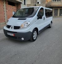 السيارات-النفعية-renault-trafic-2015-تيزي-وزو-الجزائر