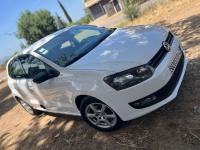cars-volkswagen-polo-2014-ahmar-el-ain-tipaza-algeria