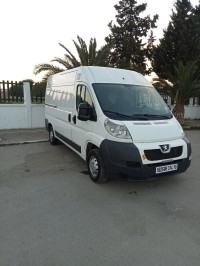 utilitaire-peugeot-boxer-2014-l2-h2-les-eucalyptus-alger-algerie