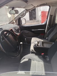 السيارات-النفعية-hyundai-h1-2015-vitre-6-places-برج-بوعريريج-الجزائر