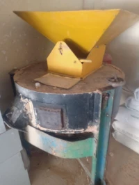طاحونة (رحة) +ناعورة لتصفية القمح 