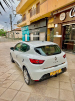 voitures-renault-clio-4-2013-dynamique-sidi-bel-abbes-algerie