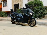 motos-scooters-yamaha-tmax-560-2022-algerie