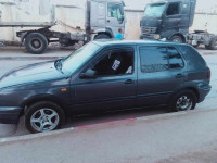 citadine-volkswagen-golf-3-1996-les-eucalyptus-alger-algerie