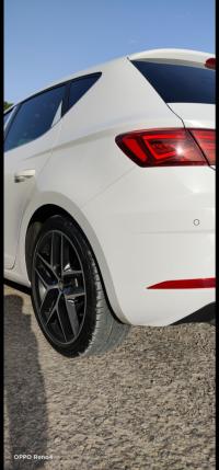 سيارات-seat-leon-2019-fr15-جيجل-الجزائر