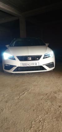 سيارات-seat-leon-2019-fr15-جيجل-الجزائر