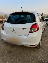 cars-renault-clio-3-2011-night-and-day-draria-alger-algeria