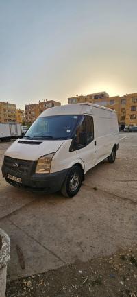 عربة-نقل-ford-transit-2012-براقي-الجزائر