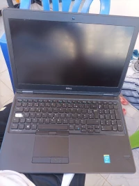 Pc portable dell latitude E5550