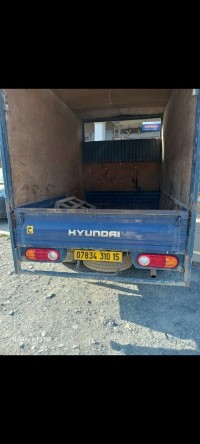 شاحنة-hyndai-h100-2010-أيت-عيسى-ميمون-تيزي-وزو-الجزائر