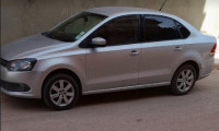 voitures-volkswagen-polo-sedan-2015-el-bayadh-algerie