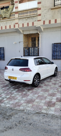 voitures-volkswagen-golf-7-2018-join-ain-mlila-oum-el-bouaghi-algerie