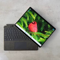 pc-portable-microsoft-surface-pro-9-5g-2-en-1-tactile-13-pouce-120hz-pixelsense-flow-sq3-16go-lpddr4x-256go-ssd-nvme-qualcomm-adreno-gpu-kouba-alger-algerie