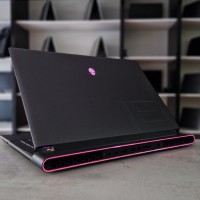 كمبيوتر-محمول-alienware-m18-r2-i9-14900hx-64-gb-2-to-ssd-rtx-4090-16-القبة-الجزائر