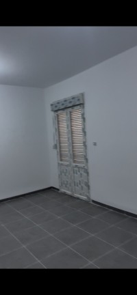 شقة-بيع-3-غرف-الجزائر-زرالدة