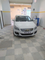 moyenne-berline-suzuki-ciaz-2015-el-oued-algerie