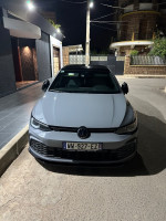 voitures-volkswagen-golf-8-2023-gtd-beni-tamou-blida-algerie