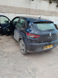 voitures-renault-clio-4-2013-misseghine-oran-algerie