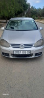 voitures-volkswagen-golf-5-2005-larbaa-blida-algerie