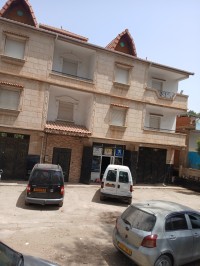 شقة-كراء-4-غرف-بومرداس-تيجلابين-الجزائر
