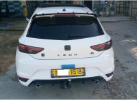 voitures-seat-leon-2015-linea-r-jijel-algerie