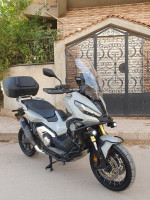 motos-et-scooters-honda-xadv-2023-guelma-algerie