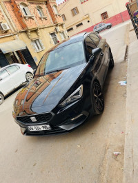 voitures-seat-leon-2022-fr-mezghrane-mostaganem-algerie