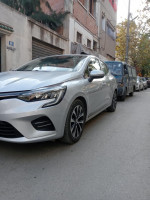 voitures-renault-clio5-2021-alger-centre-algerie