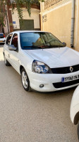 voitures-renault-clio-campus-2014-bye-ain-defla-algerie