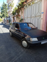 voitures-peugeot-205-1990-ouled-yaich-blida-algerie