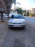 voitures-volkswagen-golf-4-2000-alger-centre-algerie