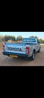 utilitaire-toyota-hilux-2015-sidi-ali-mostaganem-algerie