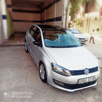 voitures-volkswagen-polo-2013-black-et-silver-algerie