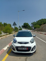 mini-citadine-kiy-picanto-2014-brazilia-constantine-algerie