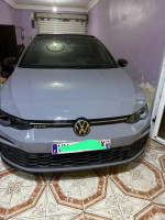 moyenne-berline-volkswagen-golf-8-2022-gtd-oran-algerie