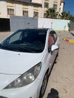 voitures-peugeot-207-2011-bougara-blida-algerie