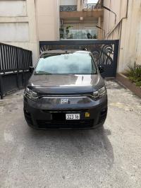 السيارات-النفعية-fiat-doblo-2023-الجزائر-وسط