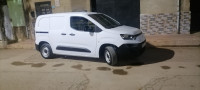 voitures-fiat-doblo-2023-italy-relizane-algerie