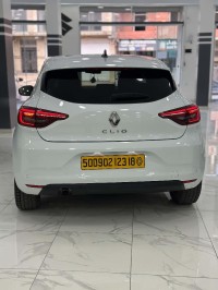 سيارات-renault-clio-5-2023-evolution-الطاهير-جيجل-الجزائر
