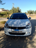 citadine-renault-clio-campus-2013-tlemcen-algerie